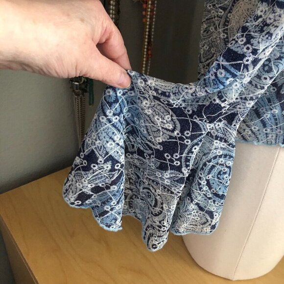 Vintage Y2K Blue Paisley Baby Doll Top - Flare Bell Sleeve Fairy Core Coquette - Picture 8 of 10